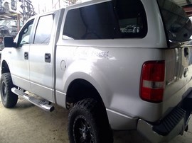 2006 FORD F150, SILVER, XLT MODEL, CREW CAB, 5.4L, 2WD,   F26357